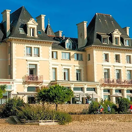 Bleues Caroline La Baule-Escoublac